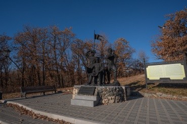 Памятник казакам-первопоселенцам г. Благовещенск