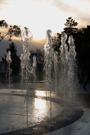 Аллея фонтанов на площади Ленина г. Благовещенск