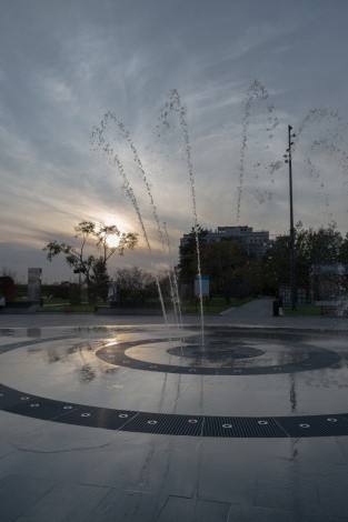 Аллея фонтанов на площади Ленина г. Благовещенск