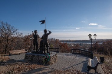 Памятник казакам-первопоселенцам г. Благовещенск