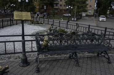 Памятник Невозмутимому коту г. Благовещенск