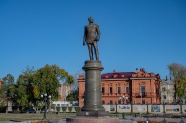 Памятник Н. Н. Муравьеву-Амурскому г. Благовещенск